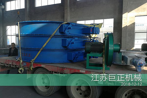 廈門客戶訂購的擋板門驗(yàn)收合格，發(fā)貨準(zhǔn)備中